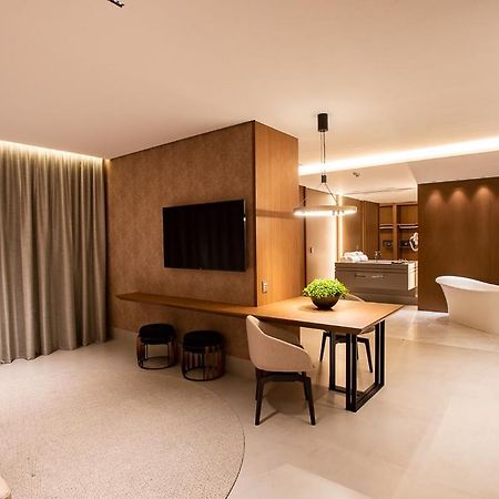Amazon Aeroporto Hotel Cuiaba  Luaran gambar